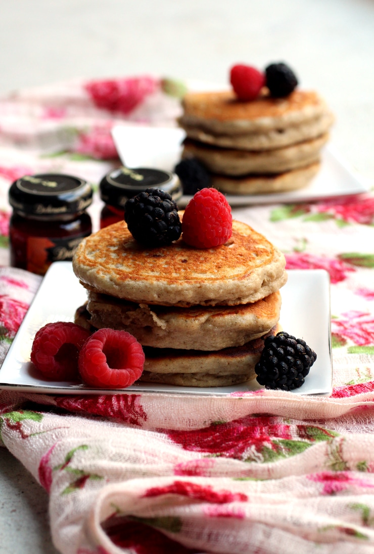 Oat and Yogurt Pancakes