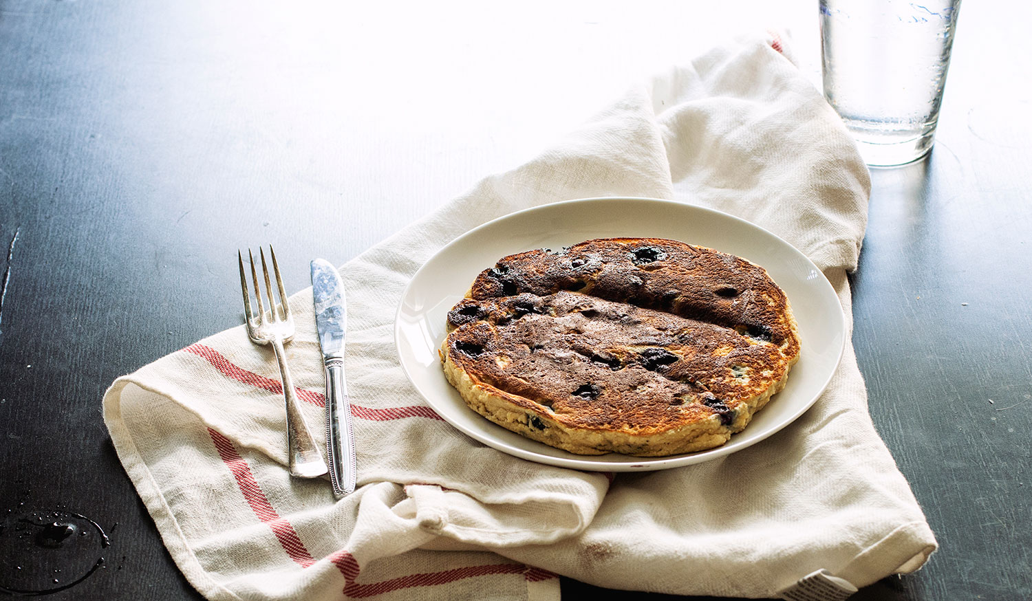 Blueberry coconut flour pancakes // The Pancake Princess