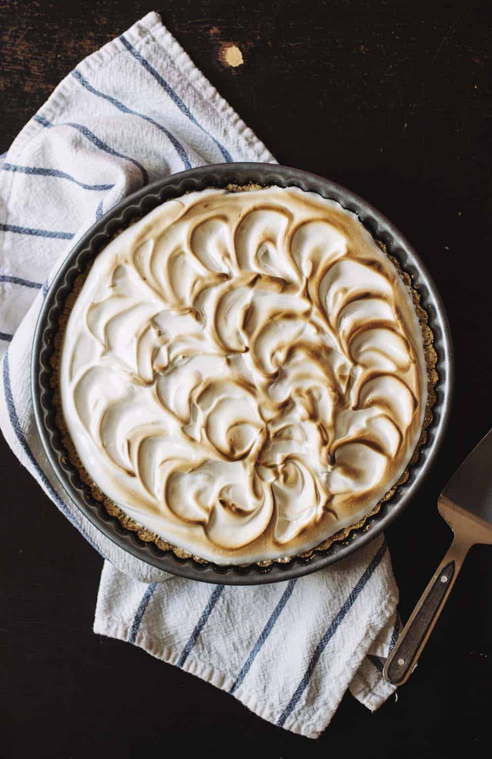 Aquafaba Lemon Meringue Pie (vegan, gf) - The Pancake Princess