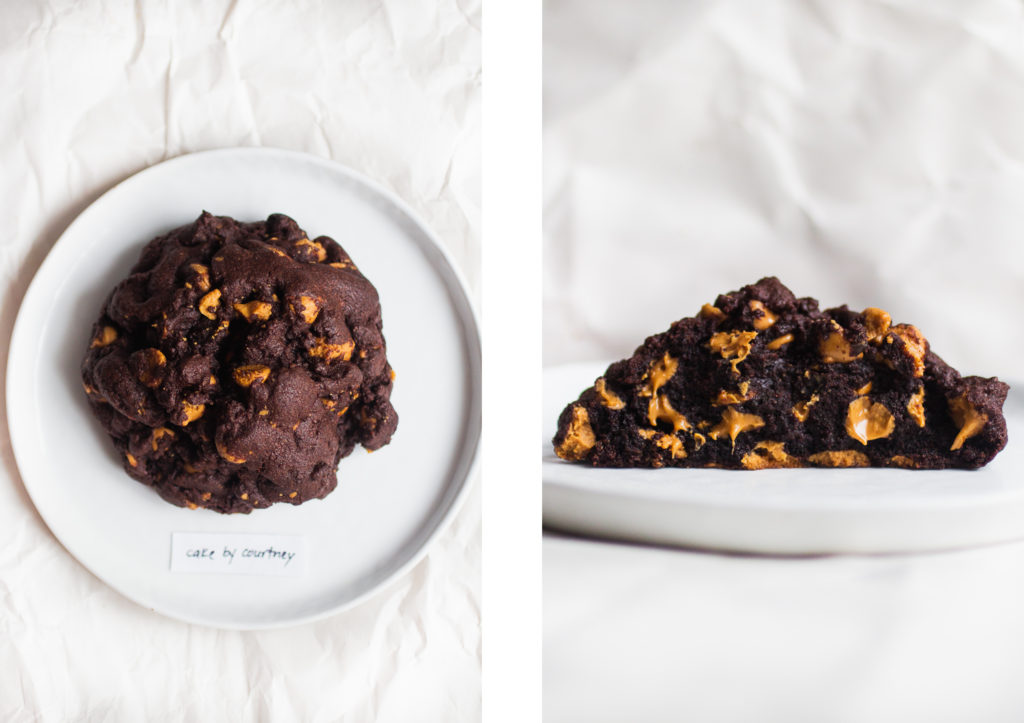 Levain Bakery Dark Chocolate Chocolate Chip Cookies - Honey, Whats