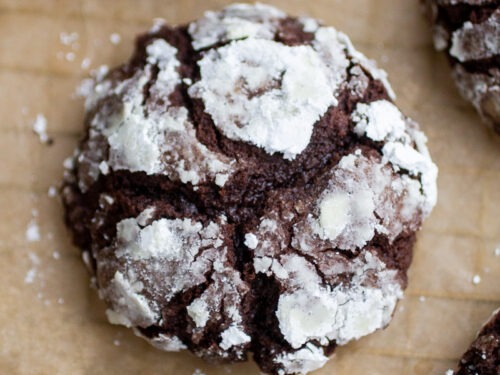 Dark Chocolate Crinkle Cookies (Levain-style!) - The Pancake Princess