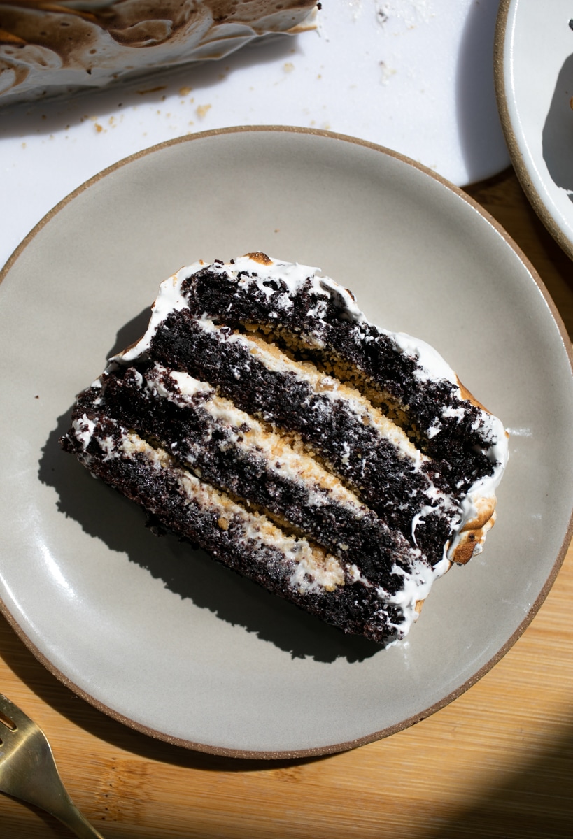 S'mores cake