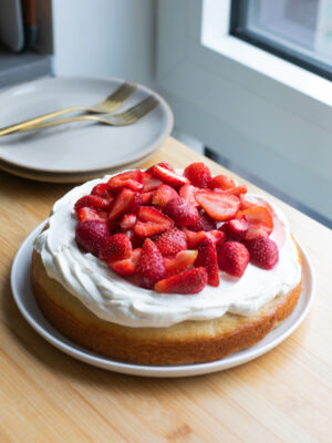 Corn Cake with Strawberries
